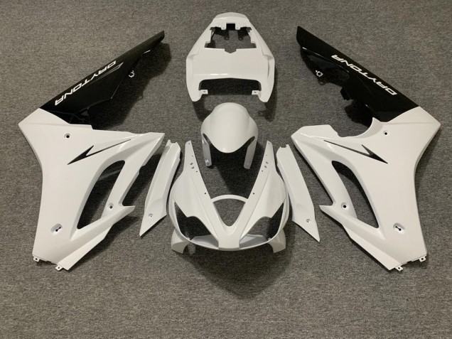 06-08 Bianco Lucido & Nero Daytona 675 Carena 06-08 Bianco Lucido & Nero Daytona 675 Carena