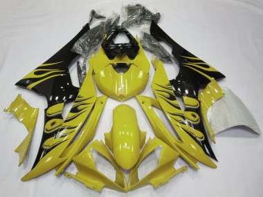 08-16 Style Jaune Flamme R6 Carena