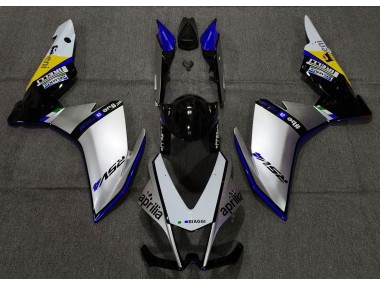 10-15 Argento Pirelli & Blu RSV4 1000 Carena