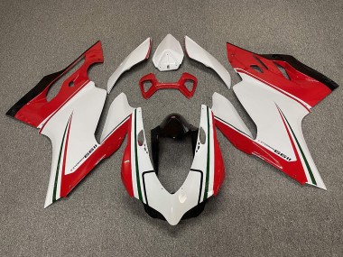 11-14 Tricolore Ducati 1199 Carena