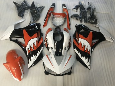 15-18 Squalo Arancione & Bianco R3 Carena
